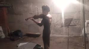 Ukraine Cellar Violinist